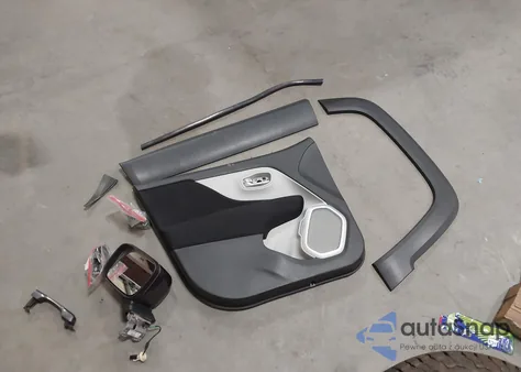 2018 Jeep Renegade Latitude Fwd from USA, damaged, VIN ZACCJABB0JPJ20520